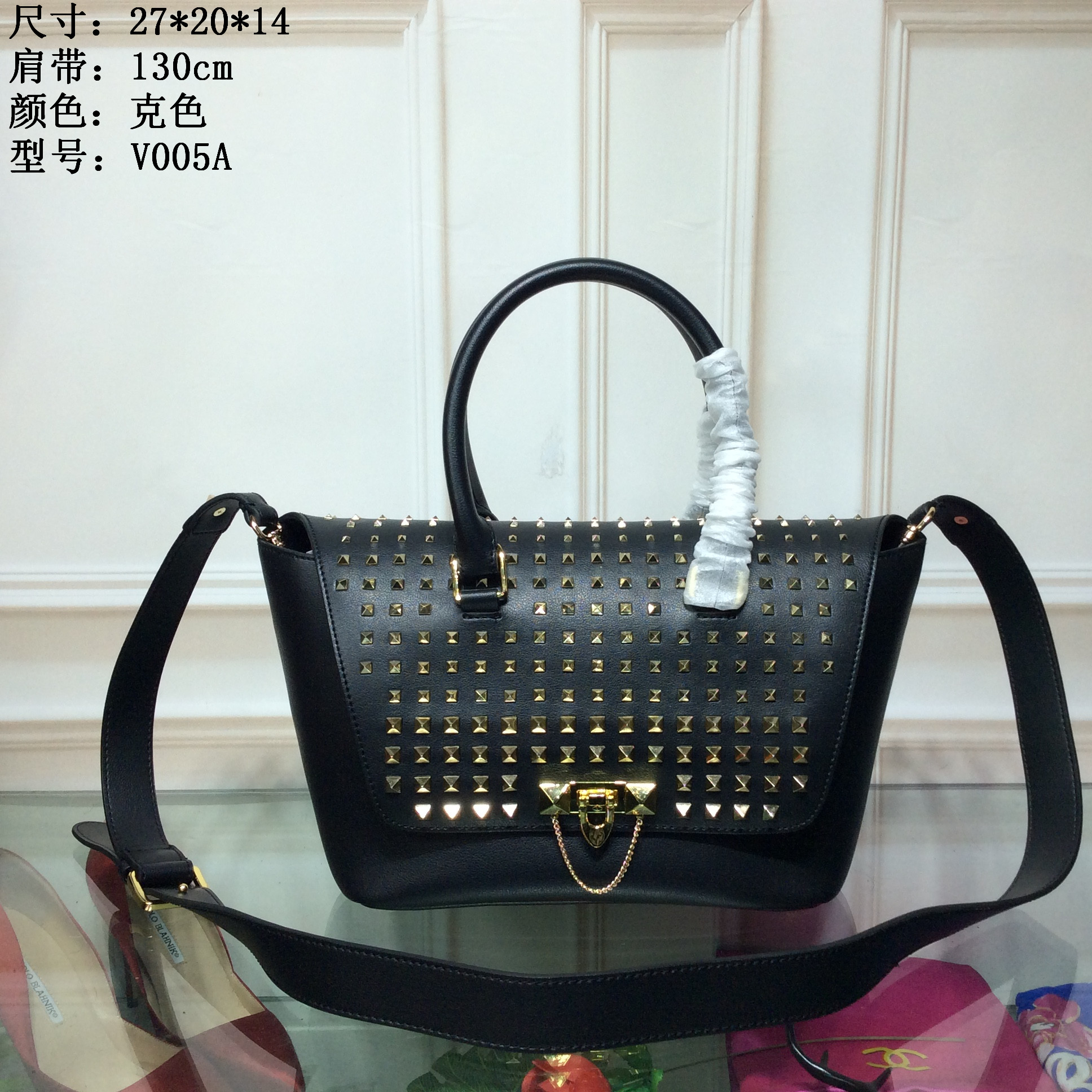 005A 27x24x10克色